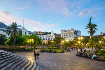 //www.azuatravel.com/new/cdn/images/content/recomendados/quito.jpg